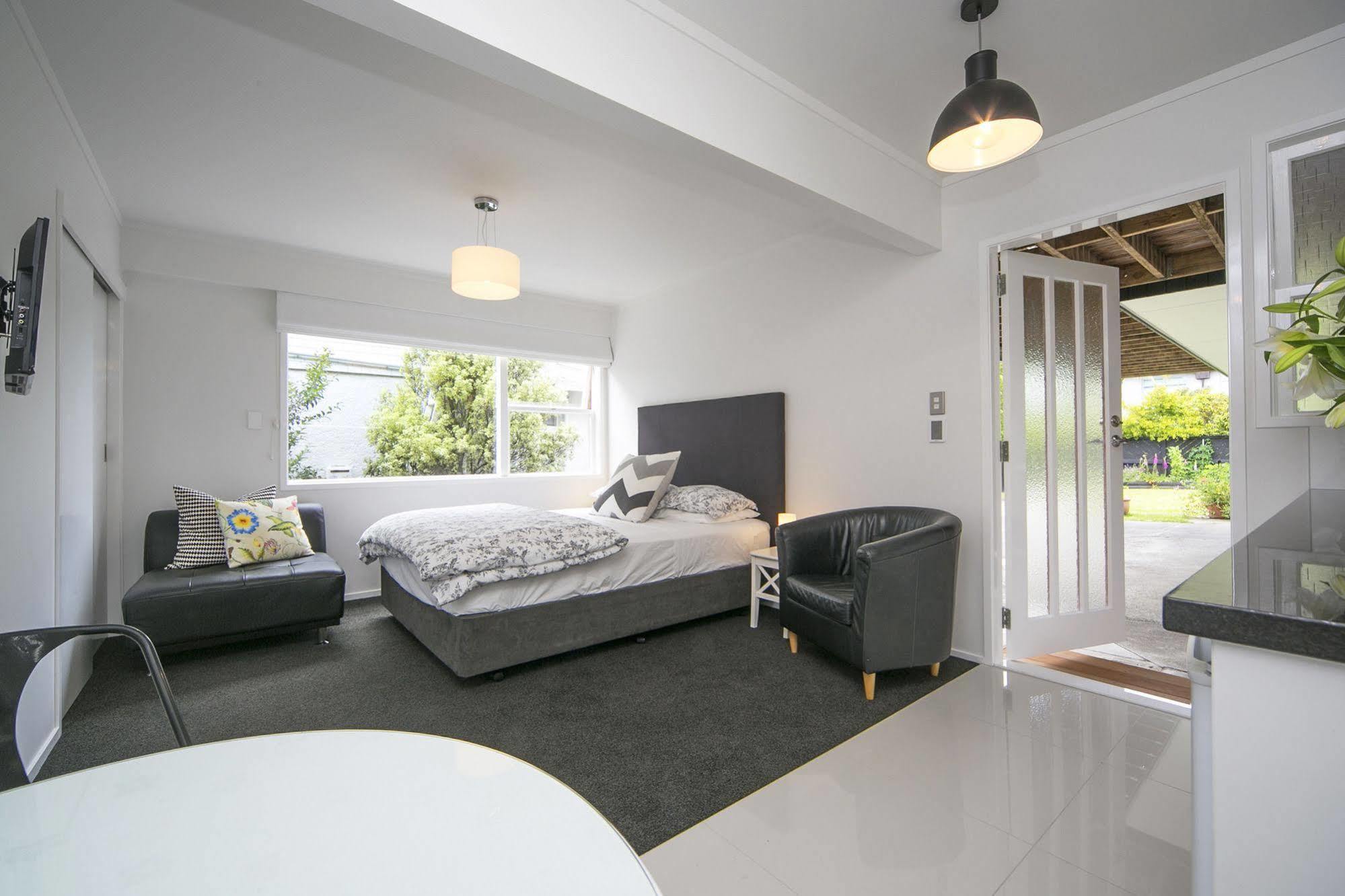 Kohimarama Beach Bed & Breakfast